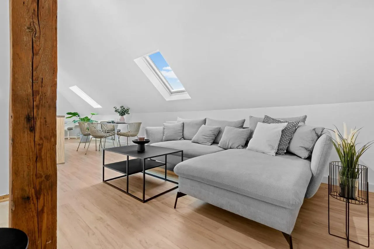 Stilvolle Wohnung: Private Dachterrasse - Zentral Augsburg 0*,  Alemanha